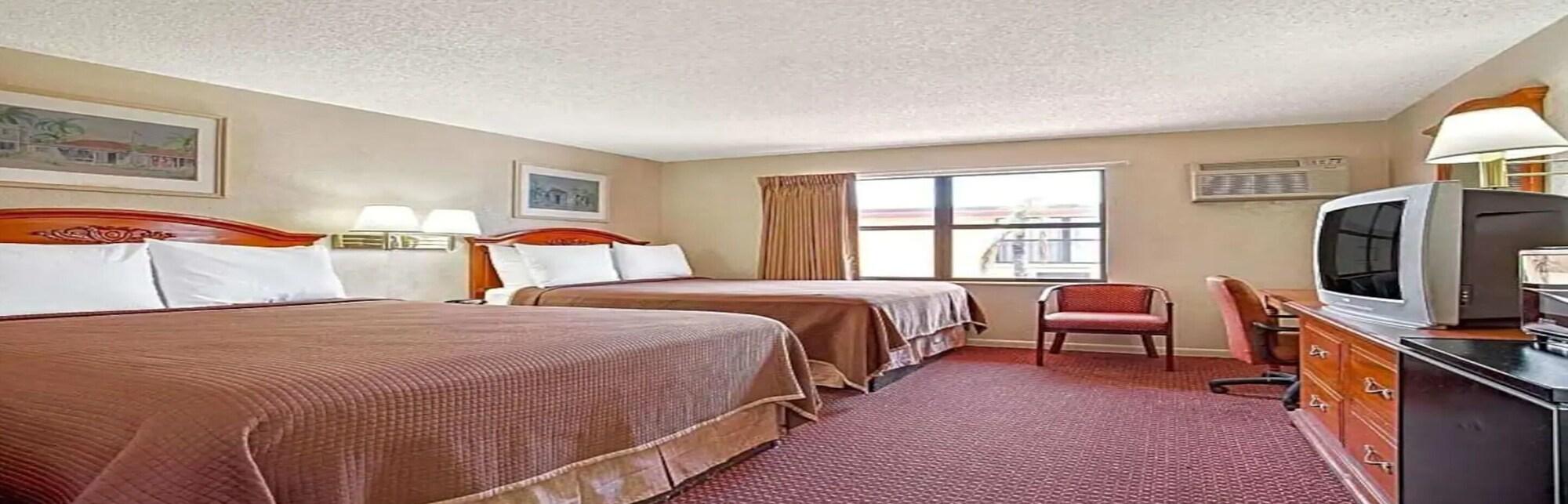 Airport Inn Тампа Экстерьер фото